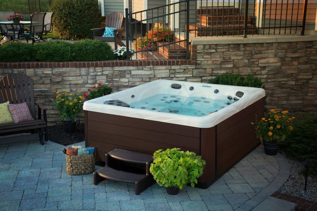 Phoenix Swim Spas + Hot Tubs
