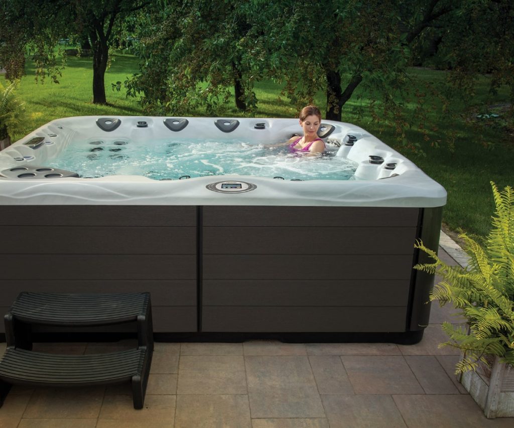 Phoenix Swim Spas + Hot Tubs